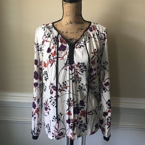 NEW!Tommy Hilfiger Multicolored Floral Print Shirt